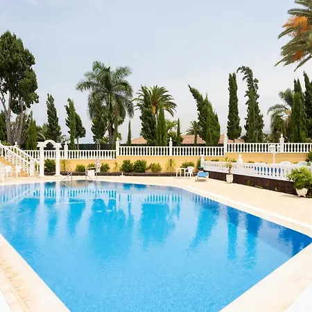 Home2book Terrace & Views Appartement *