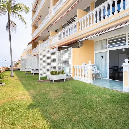 Home2book Terrace & Views