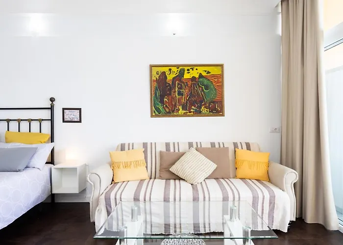 Home2book Terrace & Views